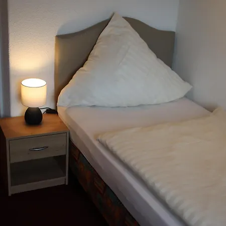 Alt-lennep Szálloda