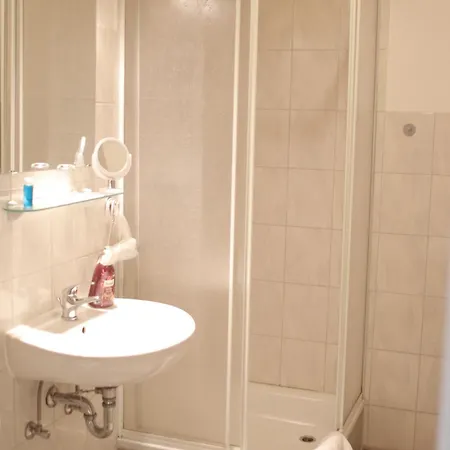 Hotel Alt-lennep *