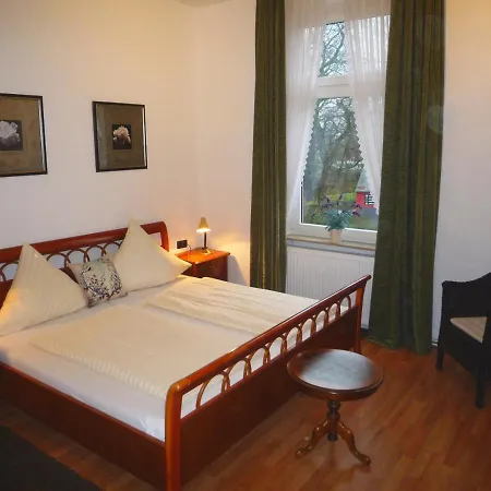 Hotel Alt-lennep *